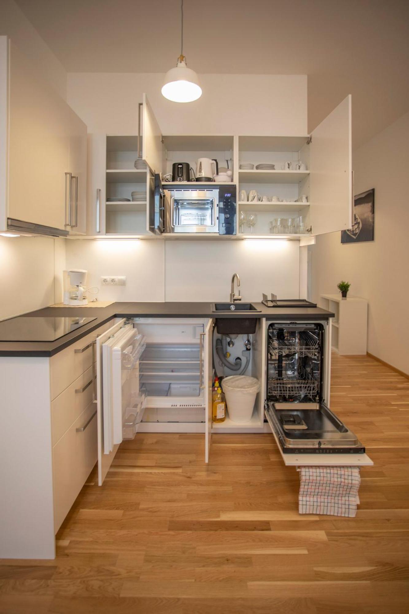 Innsbruck Urban Apartment I No Stairs I 24H Contactless Check-In Esterno foto